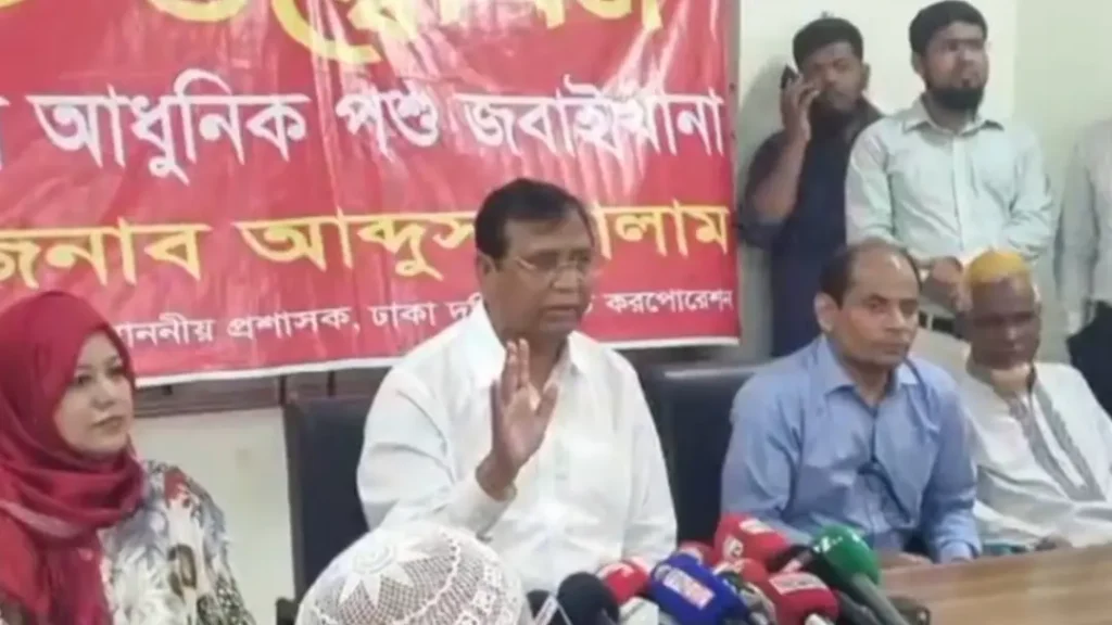 নির্ধারিত জবাইখানায় পশু জবাই ও সিটি কর্পোরেশনের সীলমোহরযুক্ত মাংস বিক্রির নির্দেশ ডিএসসিসি প্রশাসকের