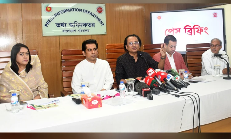 দেশে সারের কোনো সংকট নেই, চাহিদার তুলনায় মজুত পর্যাপ্ত: তথ্য উপদেষ্টা