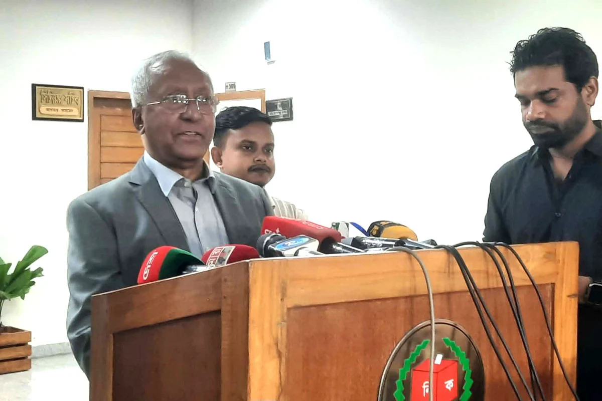 আসন্ন স্থানীয় সরকার নির্বাচন: চূড়ান্ত ভোটার তালিকা প্রকাশ, মোট ভোটার প্রায় পৌনে ১৩ কোটি