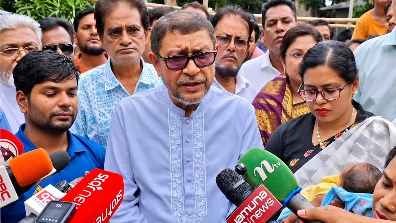 স্বাস্থ্য খাতের ১৭ বছরের অব্যবস্থাপনা রাতারাতি দূর করা সম্ভব নয়: স্বাস্থ্যমন্ত্রী