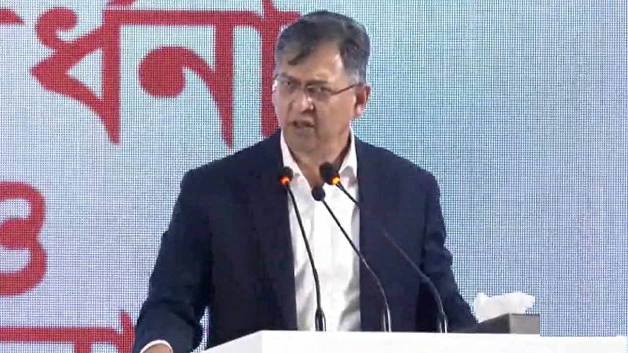 জুলাই গণঅভ্যুত্থানের চেতনা জাতীয় সম্পদ, সংকীর্ণ রাজনীতি এড়িয়ে ঐক্যের আহ্বান স্বরাষ্ট্রমন্ত্রীর