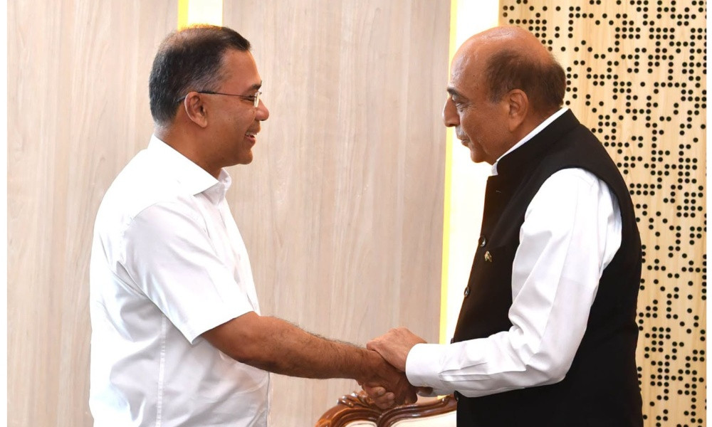 প্রধানমন্ত্রীর সঙ্গে ভারতীয় হাইকমিশনারের সাক্ষাৎ