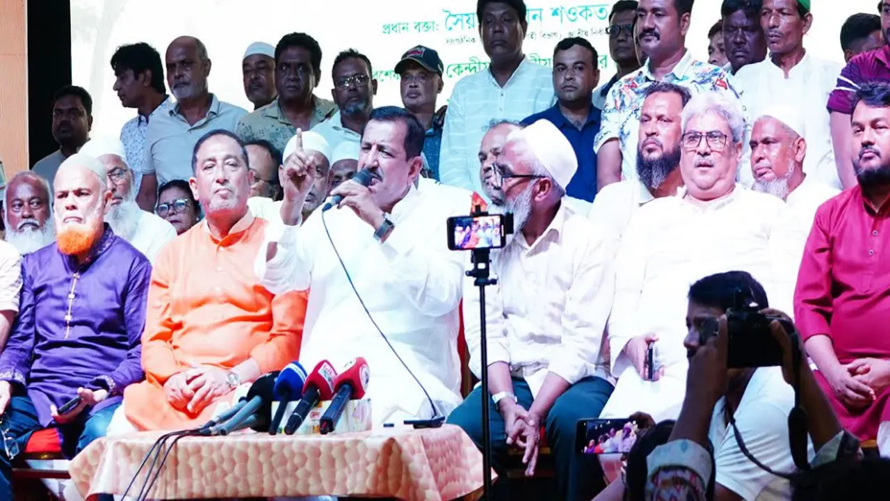 রাজশাহীতে জুলাই গণঅভ্যুত্থানের বর্ষপূর্তি উদযাপিত: ব্যাপক উন্নয়নের আশ্বাস ভূমিমন্ত্রীর