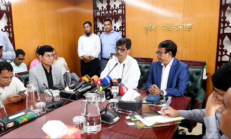 আমদানি নির্ভরতা কমিয়ে কৃষি খাতে স্বয়ংসম্পূর্ণতা অর্জনে সরকারের মহাপরিকল্পনা