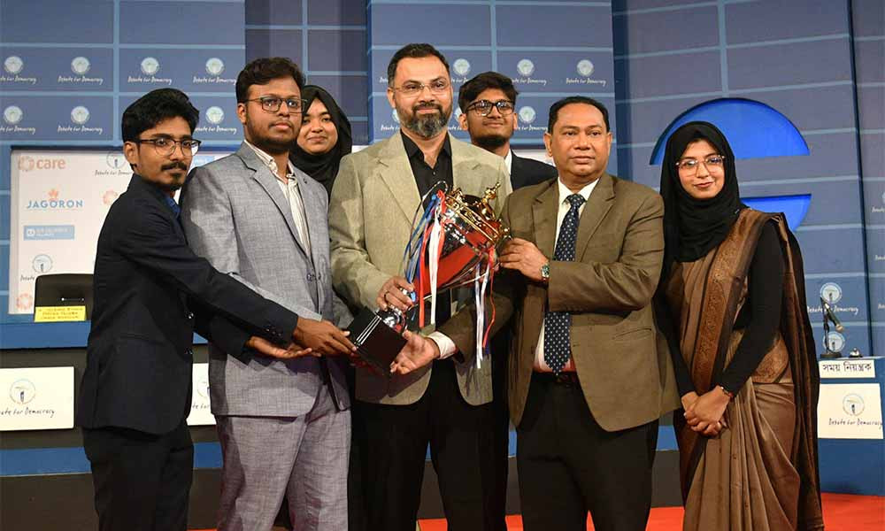 যুবকদের কর্মসংস্থানে গুরুত্বারোপ: দক্ষ ও কর্মক্ষম জাতি গঠনে সরকারের কর্মপরিকল্পনা