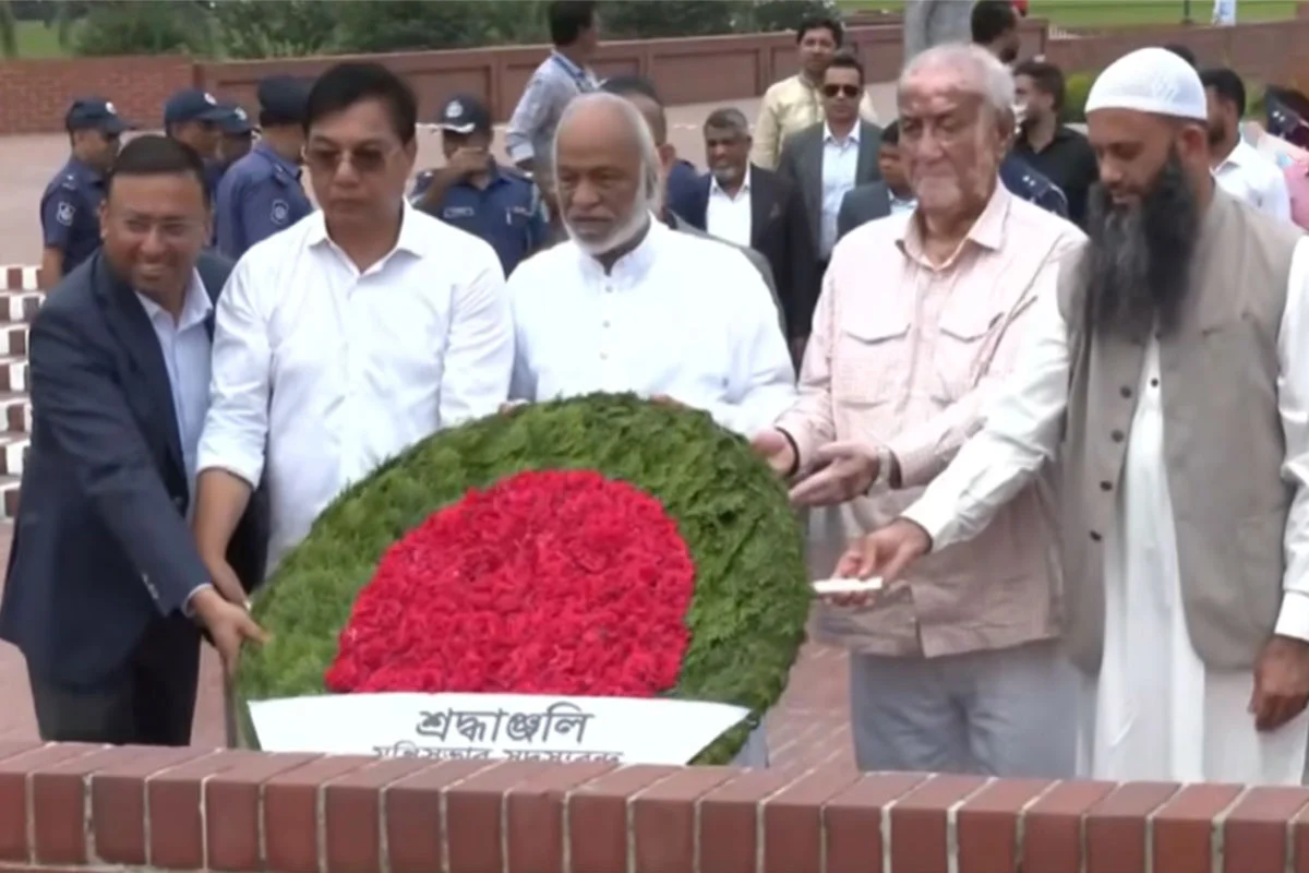 জাতীয় স্মৃতিসৌধে নবনিযুক্ত মন্ত্রী ও প্রতিমন্ত্রীর শ্রদ্ধা নিবেদন