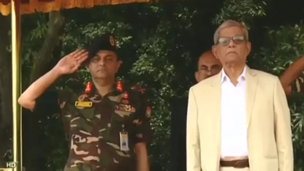 বঙ্গভবনে প্রথম কর্মদিবসে রাষ্ট্রপতি মির্জা ফখরুল ইসলাম আলমগীর