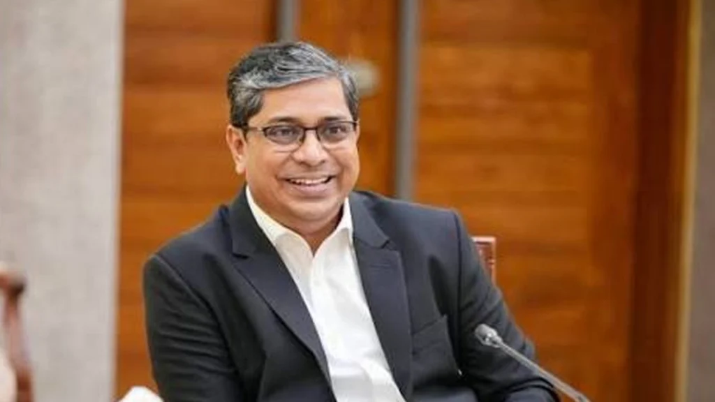 চলতি অর্থছরেই দেশের সব স্থানীয় সরকার প্রতিষ্ঠানের নির্বাচন সম্পন্ন করার উদ্যোগ নিয়েছে সরকার