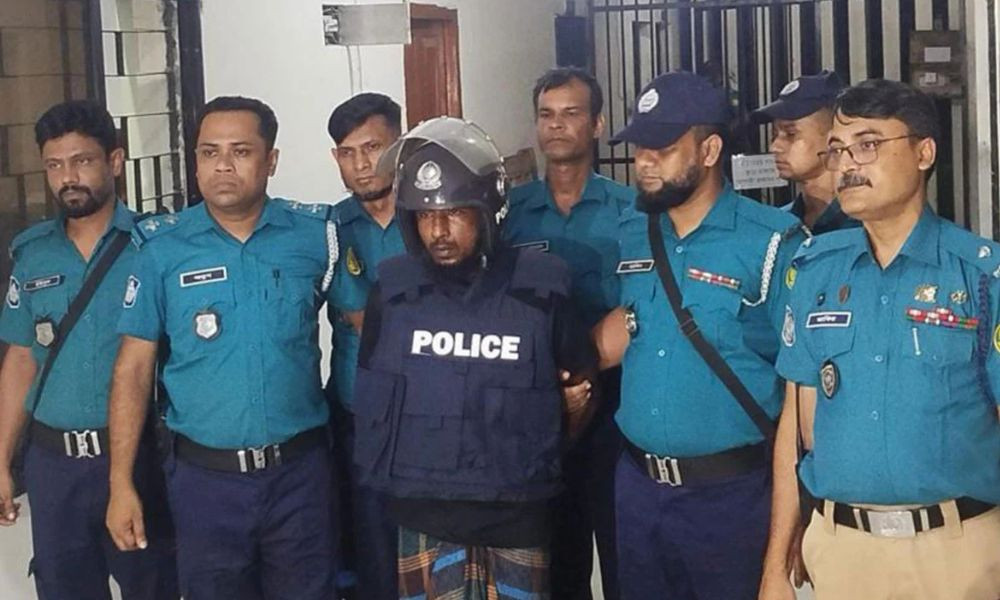 সিলেটে বৃদ্ধ দম্পতি ও গৃহকর্মী হত্যা মামলায় বাবুল মিয়ার ৪ দিনের রিমান্ড মঞ্জুর