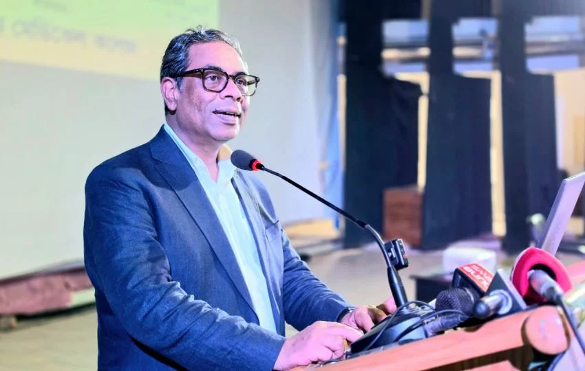 স্বাস্থ্য ব্যবস্থার সংস্কার ও চিকিৎসকদের পদ শূন্যতা দূর করার প্রতিশ্রুতি দিলেন স্বাস্থ্য প্রতিমন্ত্রী