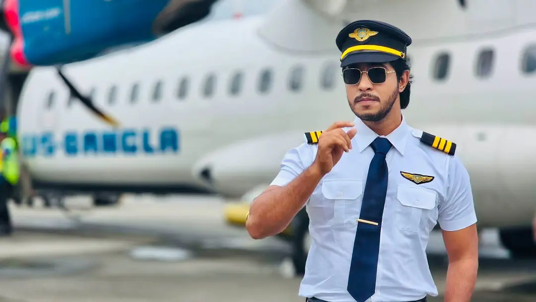 ওটিটির পর্দায় পাইলট লুকে হাজির হচ্ছেন অভিনেতা তৌসিফ মাহবুব