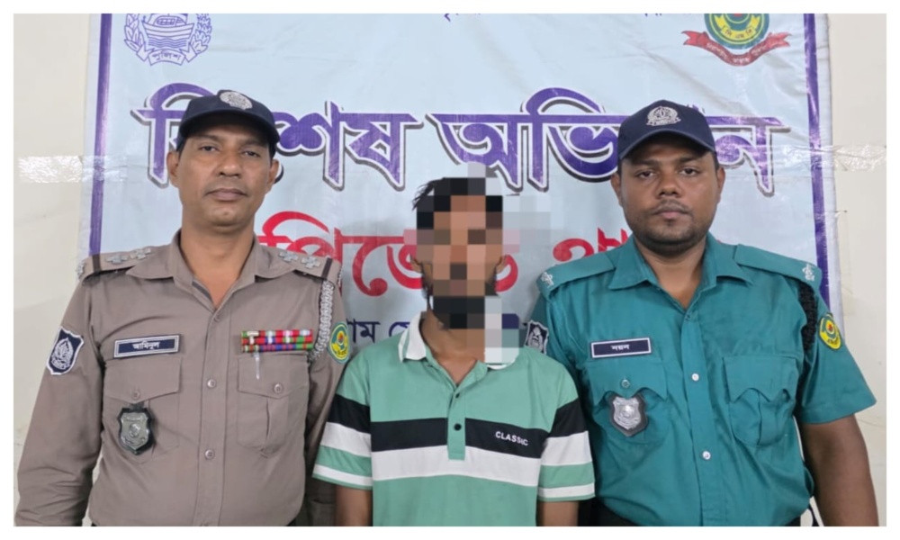 চট্টগ্রামে পরীক্ষা কেন্দ্রে যাওয়ার পথে ক্রেনচাপায় এইচএসসি পরীক্ষার্থী নিহত, চালক গ্রেপ্তার