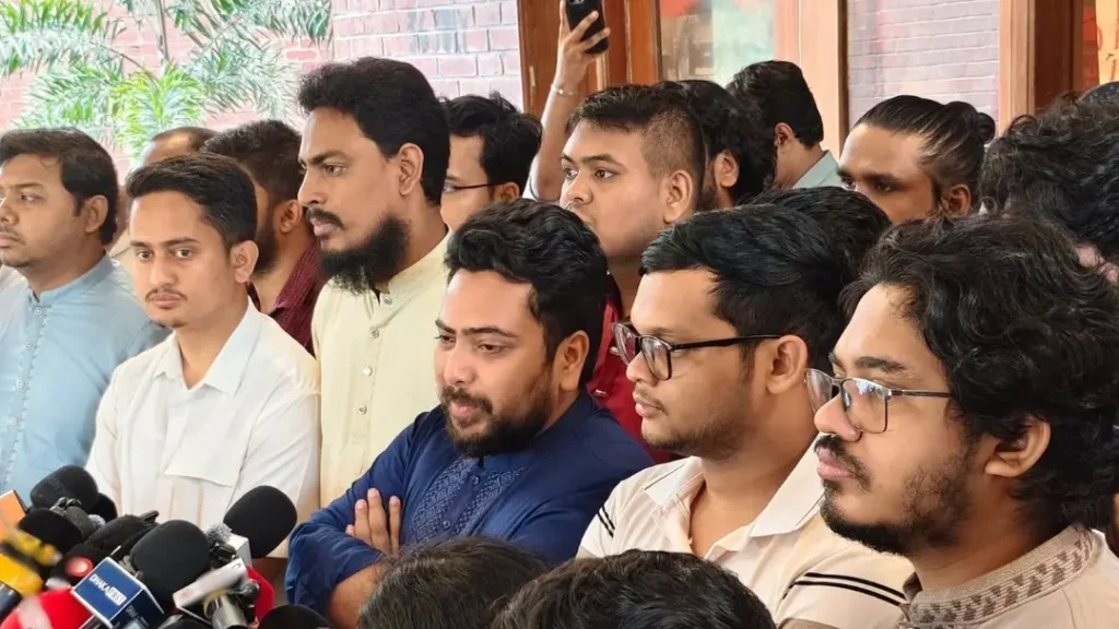 ভারতের ভূমিকা ও আন্দোলনের স্থিরচিত্র হ্রাসের অভিযোগে ক্ষোভ প্রকাশ: জুলাই জাদুঘর পরিদর্শনে এনসিপির প্রশ্ন