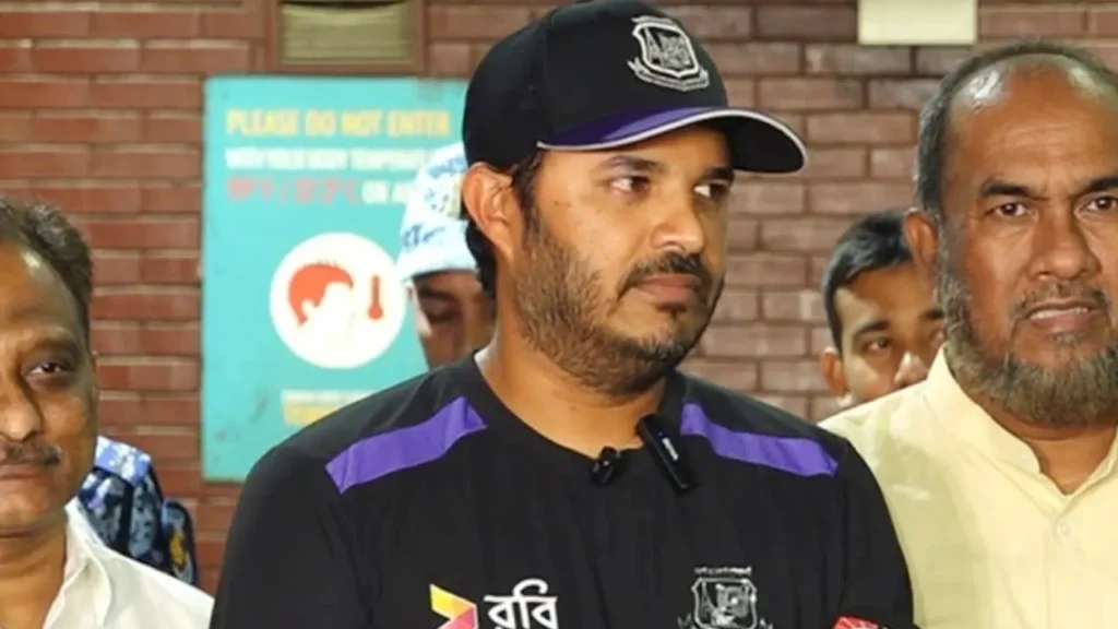 অস্ট্রেলিয়া সফর শেষে দেশে ফিরেছে জাতীয় ক্রিকেট দল