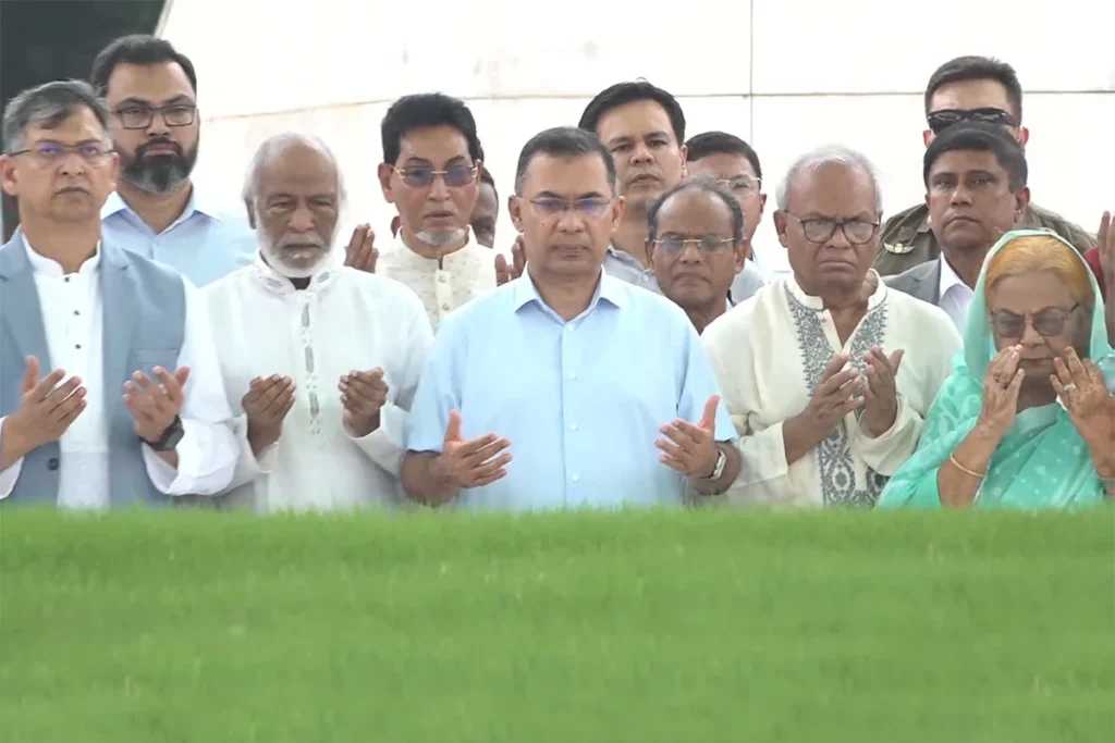 রাষ্ট্র পরিচালনায় দুই দশক পর বিএনপির ৪৮তম প্রতিষ্ঠাবার্ষিকী : শহীদ জিয়া ও বেগম জিয়ার মাজারে প্রধানমন্ত্রী তারেক রহমানের শ্রদ্ধা