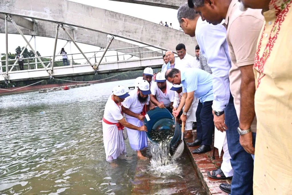 বিএনপির ৪৮তম প্রতিষ্ঠাবার্ষিকী : জিয়া উদ্যানে প্রধানমন্ত্রী তারেক রহমানের শ্রদ্ধা ও বৃক্ষরোপণ